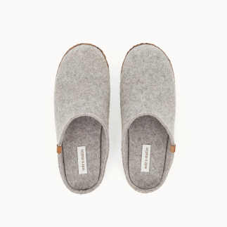 Chausson mule femme KITA en feutre de laine taupe — vue de dessus | Soir & Matin