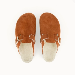 SALOMÉ women’s clog slipper in whisky leather, wool lined — top view | Soir & Matin