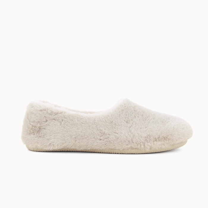 Chausson femme ROMANE en textile fausse fourrure taupe — vue de profil | Soir & Matin