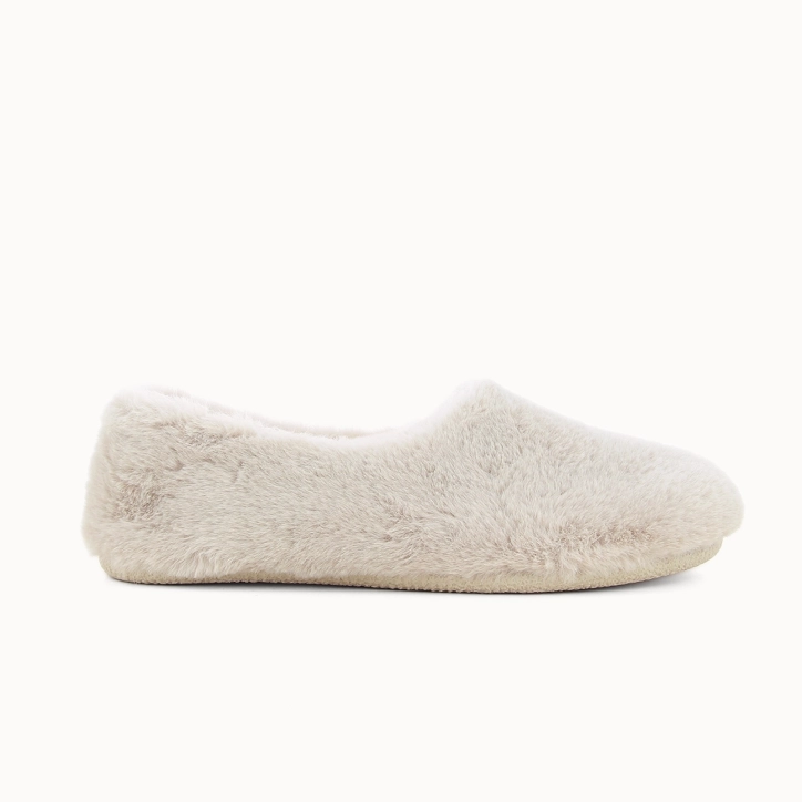 Chausson femme ROMANE en textile fausse fourrure taupe — vue de profil | Soir & Matin