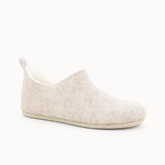Chausson femme IZUMI en textile beige — vue 3/4 | Soir & Matin