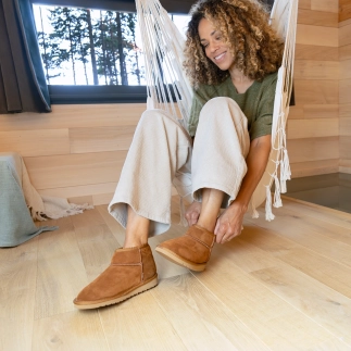 Chausson femme OKI cuir whisky, doublé laine — confort et élégance artisanale | Soir & Matin