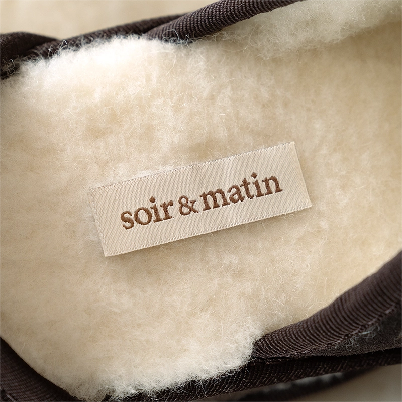 Soir & Matin | La marque privilégie les matières aux propriétés respirantes et résistantes comme la laine vierge bio